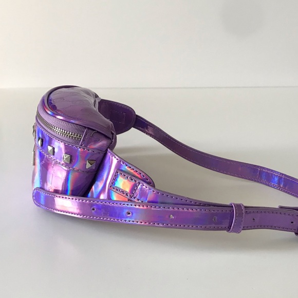 Bebe Danny Fanny Pack in Holographic Violet - Picture 6 of 8